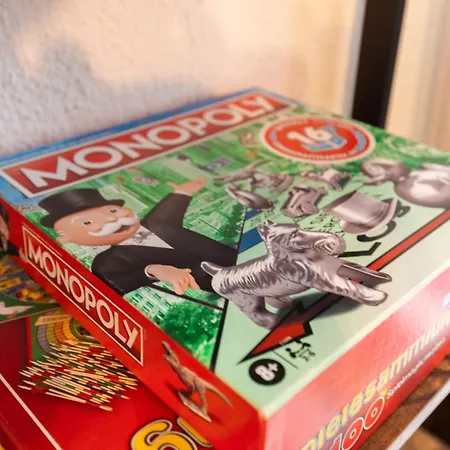 Modernes 72qm Zentral Mit Kueche Und Boxspringbett Apartman Osnabrück